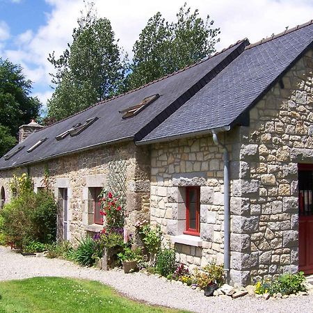 Chez Ker Anna Bed & Breakfast Canihuel Exterior photo