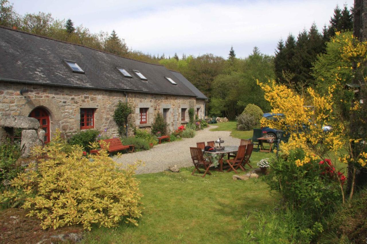 Chez Ker Anna Bed & Breakfast Canihuel Exterior photo